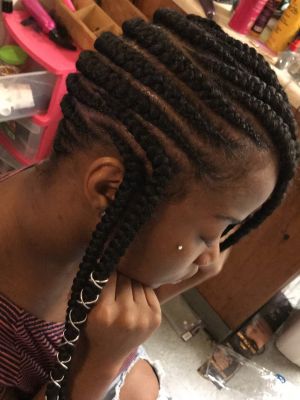 Braids by Dary Simpson in Pittsburgh, PA 15236 on Frizo