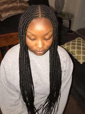 Braids by Dary Simpson in Pittsburgh, PA 15236 on Frizo
