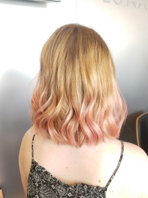 Vivids by Hannah Hanbury at Lunatic Fringe Salon- Liberty in Hamilton, OH 45011 on Frizo