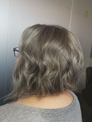 Women's haircut by Hannah Hanbury at Lunatic Fringe Salon- Liberty in Hamilton, OH 45011 on Frizo