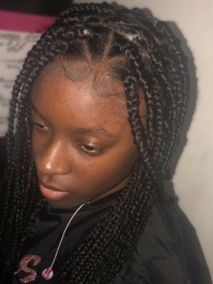 Braids by Iesha Dennis in Baltimore, MD 21239 on Frizo