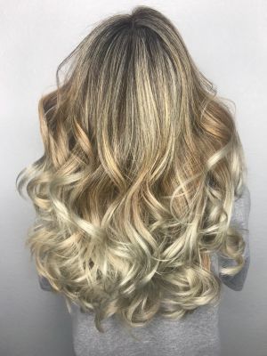 Highlights by Soraida Villagran in Las Vegas, NV 89108 on Frizo