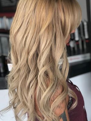 Extensions by Dana Loughnane at Lavish Salon in Beach Haven, NJ 08008 on Frizo