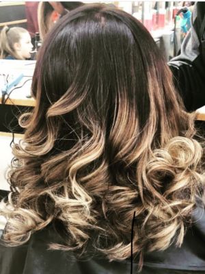 Balayage by Arriel Hunter at Hair Cuttery in Evergreen Park, IL 60805 on Frizo