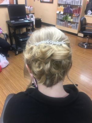 Updo by Cassi Montecalvo at Salon Wren in Andersonville, TN 37705 on Frizo