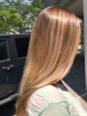 Balayage by Alana Kubiski at Chat Noir Salon in Providence, RI 02906 on Frizo