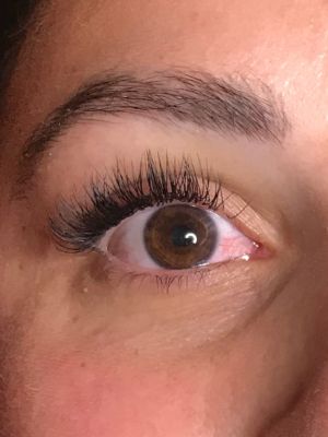 Eyelash extensions by Melissa Slone in Medford, NJ 08055 on Frizo