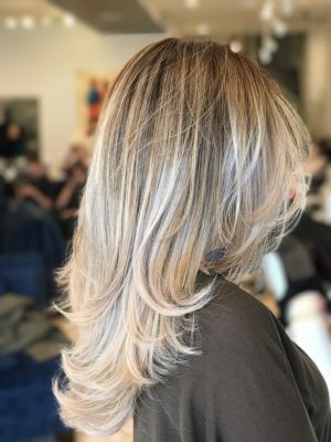 Balayage by Luiz Antonio at Arte Salon in New York, NY 10012 on Frizo