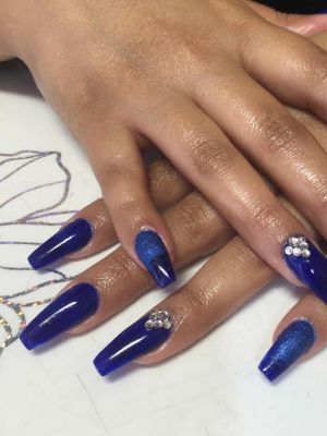 Acrylic/gel/fill-ins by Geri Nail Tech at MedAesthetique in New York, NY 10023 on Frizo