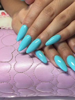 Acrylic/gel/fill-ins by Geri Nail Tech at MedAesthetique in New York, NY 10023 on Frizo