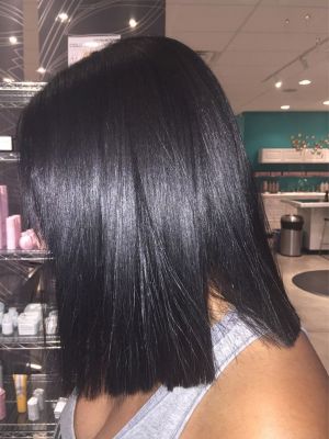 Brazilian blowout by Michelle Martinez at Gloss Salon in Albuquerque, NM 87108 on Frizo