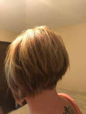 Women's haircut by Hannah Guinn in Oklahoma City, OK 73160 on Frizo