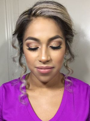 Bridal makeup by Anabel James in Pearland, TX 77581 on Frizo