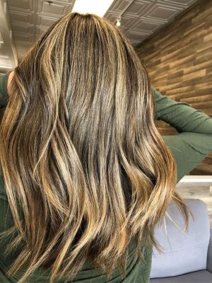 Highlights by Alba Murillo at Lucia C. Salon in Denville, NJ 07834 on Frizo