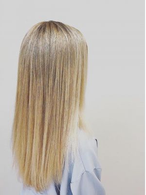 Highlights by Matthew Viers at Christopher and Co in Corona del Mar, CA 92625 on Frizo