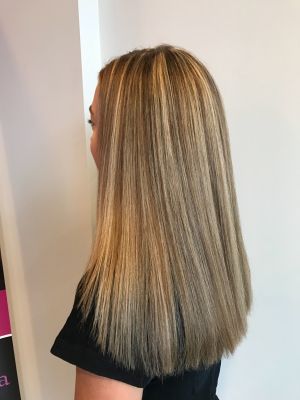 Highlights by Amanda Coleman at Salon Bella Vita  in Mars, PA 16046 on Frizo