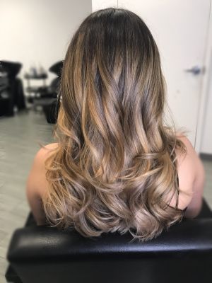 Balayage by Kenia Chacon at Balayage Hair Salon in El Paso, TX 79938 on Frizo