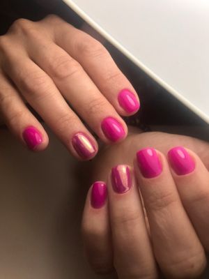 Shellac manicure by Karina Tsemkalo in Brooklyn, NY 11235 on Frizo