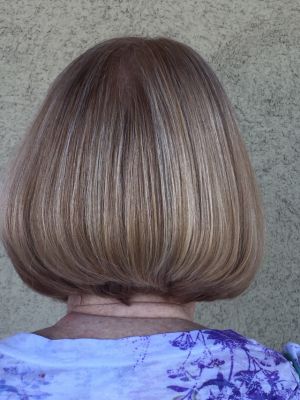 Haircut / blow dry by Jahn Hoover at Zeta Hair & Day Spa in Green Valley, AZ 85614 on Frizo