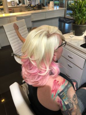 Extensions by Stylezby Foxx at The Parlour Nolita Beauty Lounge in West Palm Beach, FL 33407 on Frizo