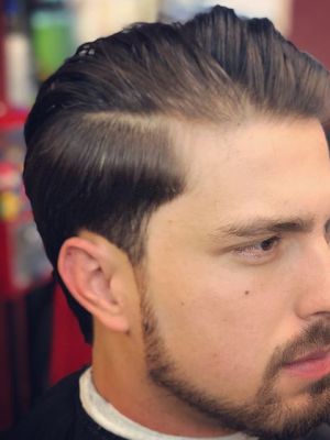 Hot Scissors Haircut By Moe Ar