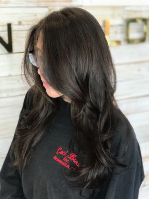 Haircut / blow dry by Alexa Maldonado at Marsona Horan Salon in Fairfield, CT 06824 on Frizo