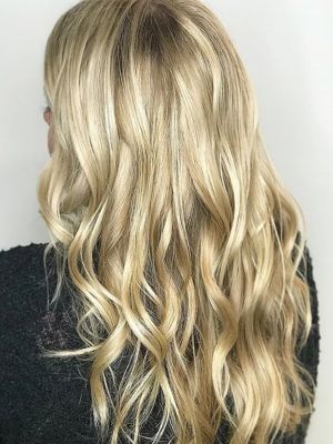 Balayage by Nicole Greer at Tribe Studio in Encinitas, CA 92024 on Frizo