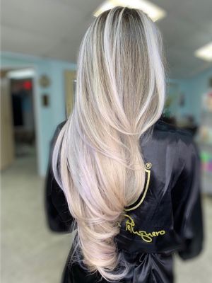 Balayage by Daisy Denova at Elle's unique Touch in Pasadena, TX 77502 on Frizo