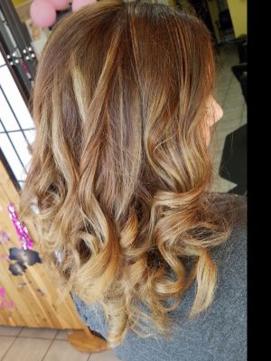 Balayage by Soraia Jaber at Gorgeous You Salon and Spa in Bridgeview, IL 60455 on Frizo