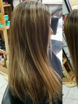 Highlights by Soraia Jaber at Gorgeous You Salon and Spa in Bridgeview, IL 60455 on Frizo