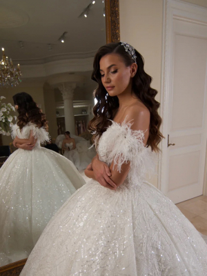 Bridal hair by Katya Belenkaia at Frizo Salon by U-Mode in Brooklyn, NY 11235 on Frizo