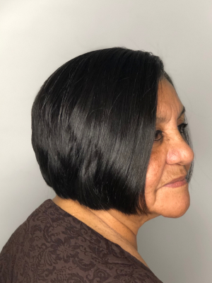 Women's haircut by Brianna Moorhead in Chandler, AZ 85248 on Frizo