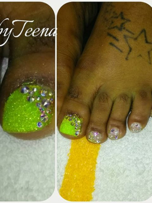 Polish change toes by Teena Mitchell at Nailz By Teena in Baton Rouge, LA 70805 on Frizo