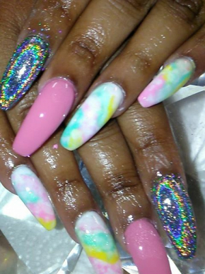 Shellac manicure by Teena Mitchell at Nailz By Teena in Baton Rouge, LA 70805 on Frizo