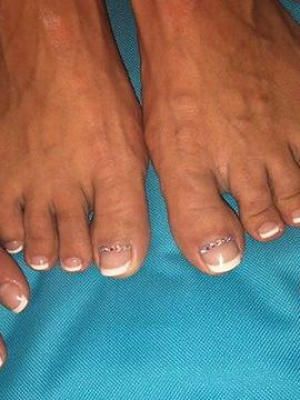 French pedicure by Anna Truncova in Fort Lauderdale, FL 33308 on Frizo