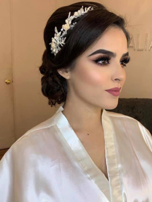 Bridal makeup by Valeria Saucedo in Riverside, CA 92501 on Frizo