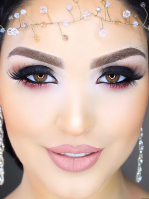 Evening makeup by Armine Mkanyan in Glendale, CA 91205 on Frizo