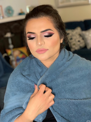 Evening makeup by Diana Leyva in Provo, UT 84601 on Frizo