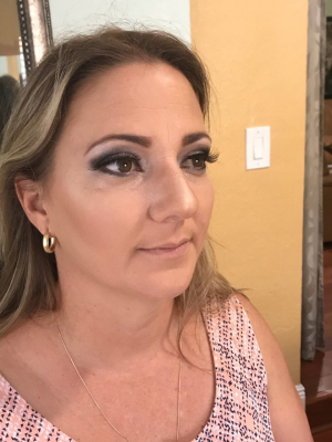 Day makeup by Karina Perez in Miami, FL 33184 on Frizo