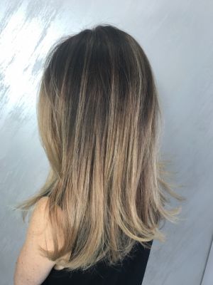 Balayage by Yekaterina Averina in Brooklyn, NY 11235 on Frizo