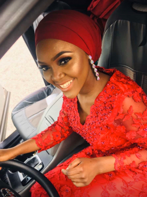 Prom makeup by Abiola Alimi in Sugar Land, TX 77498 on Frizo