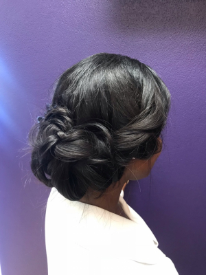 Bridal trial by Tiffany Parker in Houston, TX 77024 on Frizo