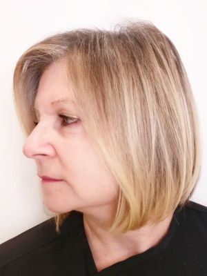 Haircut / blow dry by Katherine Aronov at Arsen Gurgov Salon in New York, NY 10022 on Frizo