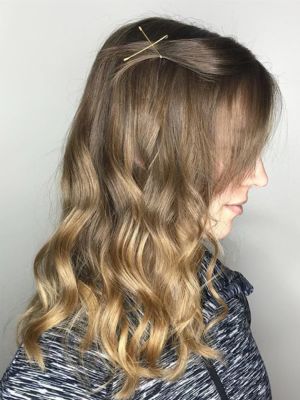 Balayage by Sam Smith at SamSmithStyle in Colorado Springs, CO 80911 on Frizo