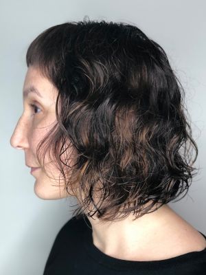 Women's haircut by Sam Smith at SamSmithStyle in Colorado Springs, CO 80911 on Frizo