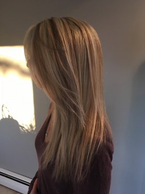 Highlights by Kellie Nenno at Kellie hair salon in Buffalo, NY 14221 on Frizo