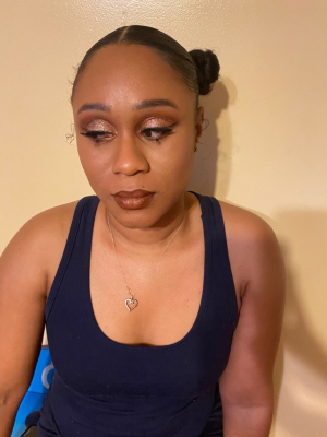 Evening makeup by Kanesha Ealey in Brooklyn, NY 11234 on Frizo