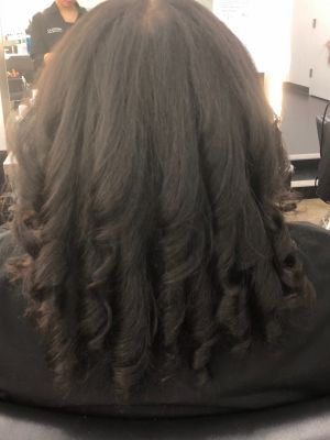 Blow dry by Ava Hassett at Salon west in New York, NY 10024 on Frizo