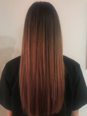 Blow dry by Ava Hassett at Salon west in New York, NY 10024 on Frizo