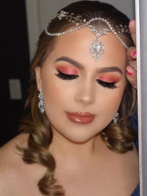 Evening makeup by Vjollca Broja in Brooklyn, NY 11230 on Frizo